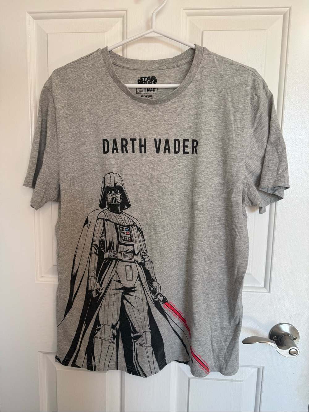 Star Wars Darth Vader Graphic Tee Lucasfilm ltd - size large